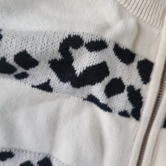 Banana Republic sweater - Picture 3 of 3